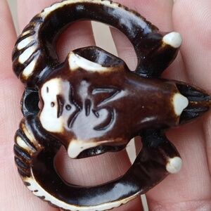 New Hand Carved Sheep Head Pendant. 